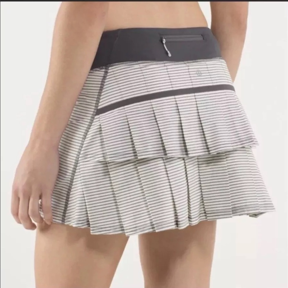 Lululemon Pace Setter Skirt Hyper Stripe Size 10
